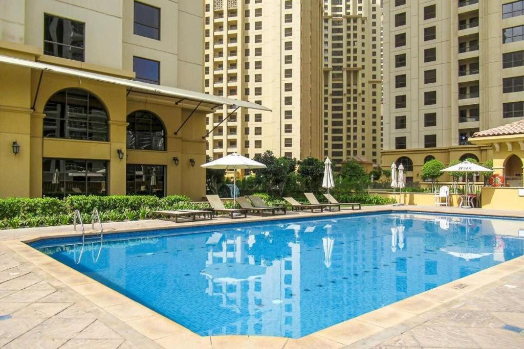 Sadaf 8 Jbr Luxury Master Bedroom Near Tram Dubaj Kültér fotó